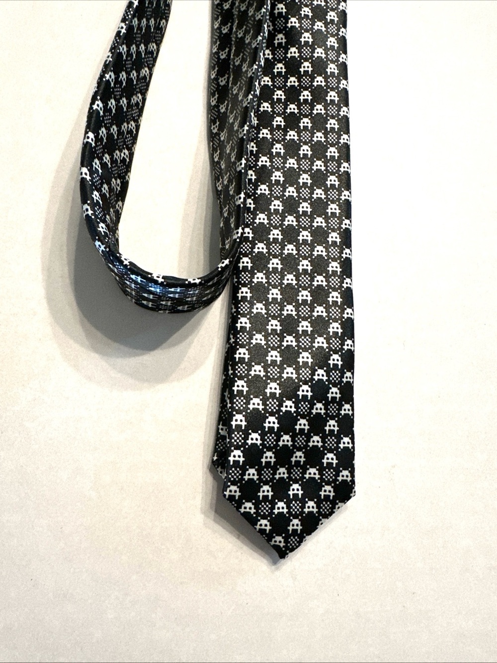 Black and White Space Invader Polyester Skinny Men's Tie